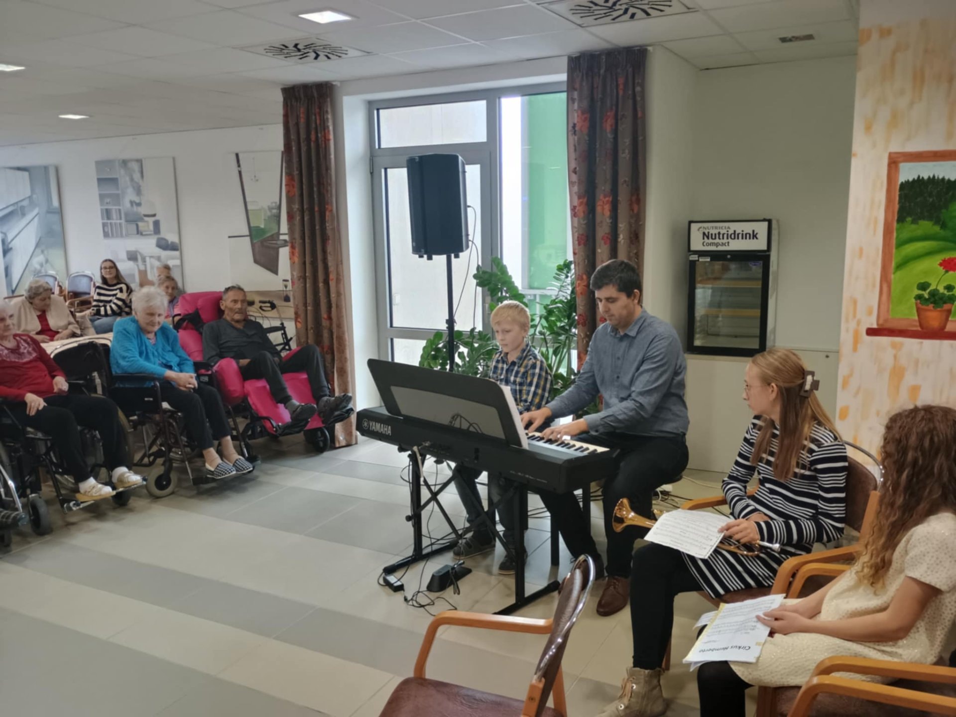 8f7cba78-318d-47fd-832f-7a55117db021